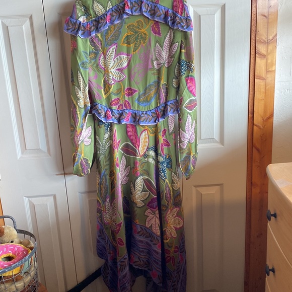 COPY - FARM RIO NWT WILD JUNGLE Long Sleeve Flowy Handkerchief Midi Dress Size … - Picture 7 of 12